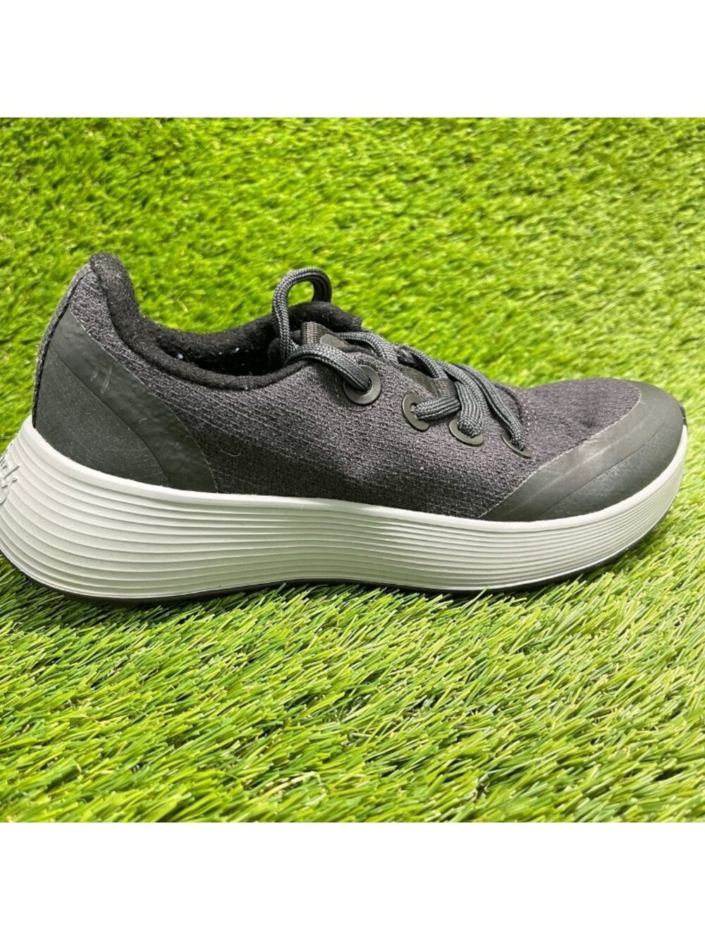 Allbirds Wool Runner Protect Womens Size 7 Black Athletic Running Shoes Sneakers